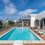Alessia, * Playa Blanca (Lanzarote)