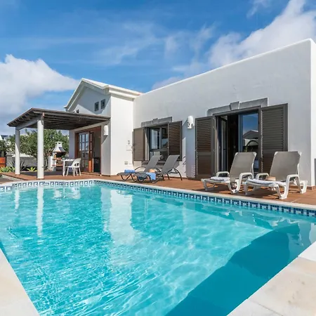 Alessia, Holiday home