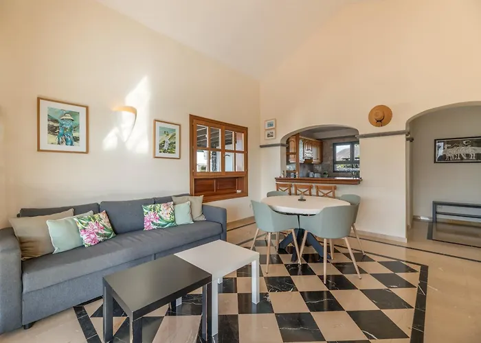 Alessia, Semesterbostad *