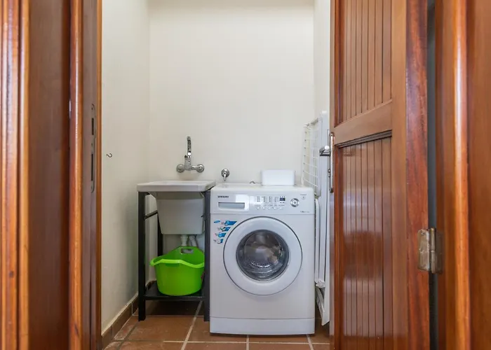 Alessia, Semesterbostad